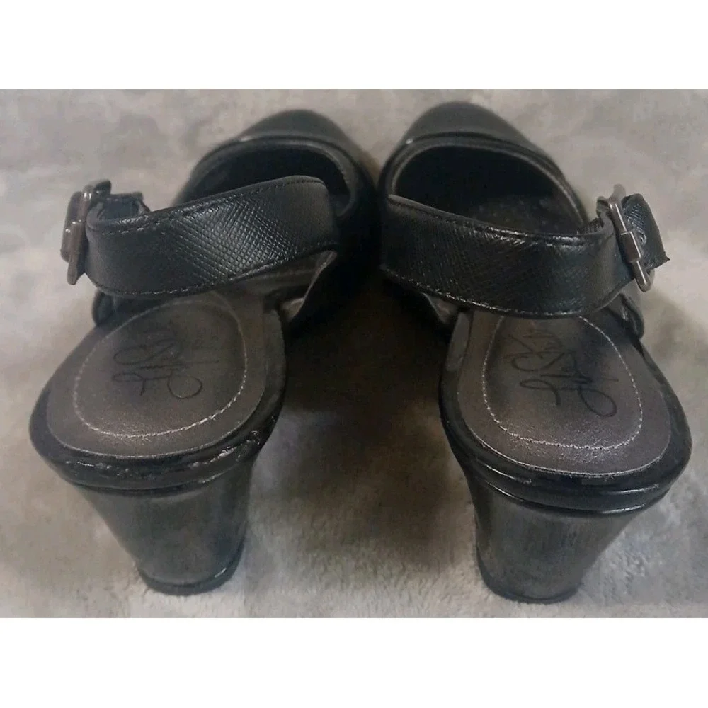 Life Stride Womens Dress Shoes‎ 8 1/2M Jean Black Slingback Wedge Heels